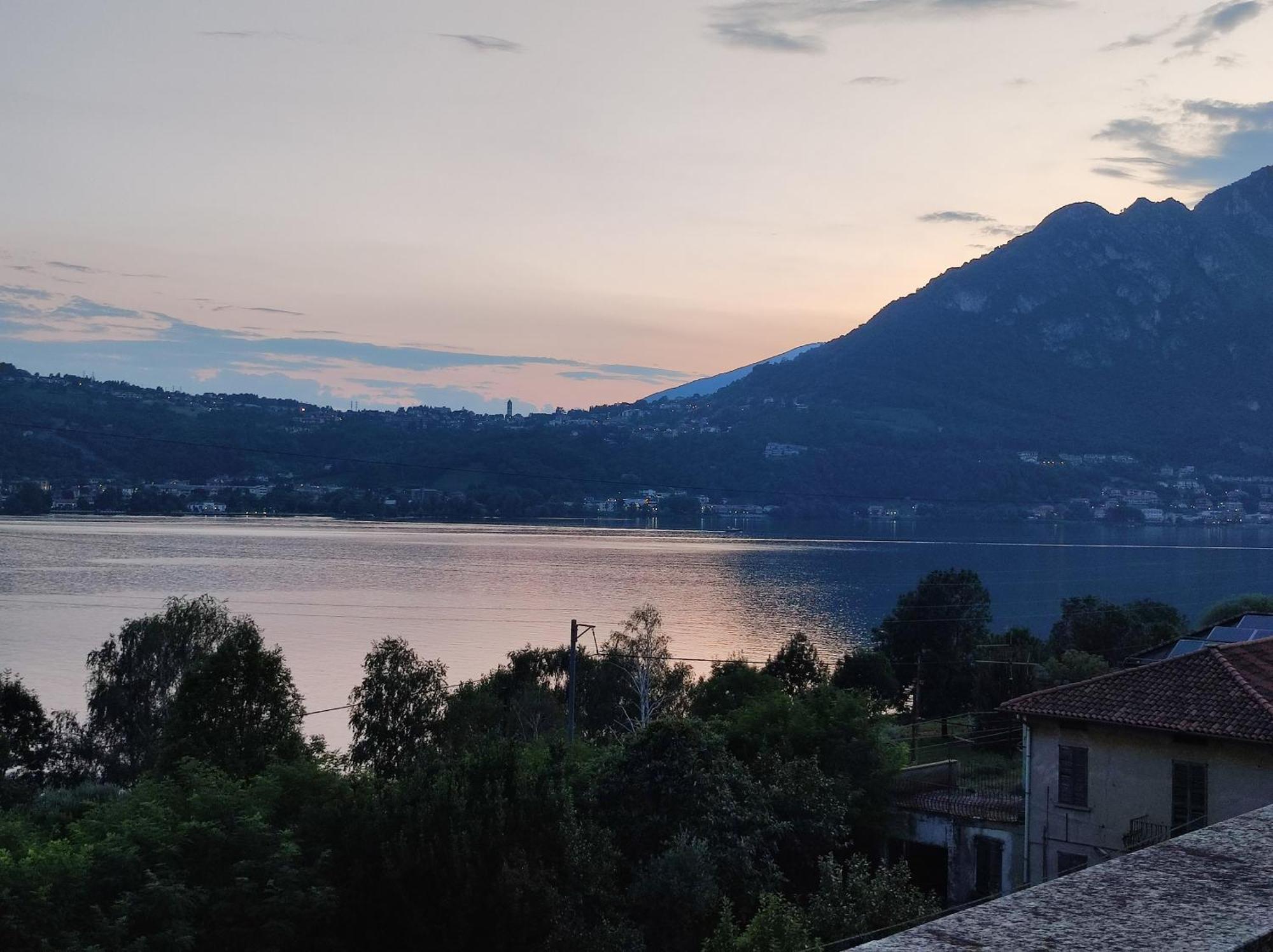 Terrazzo Sul Lago Lecco Exteriör bild