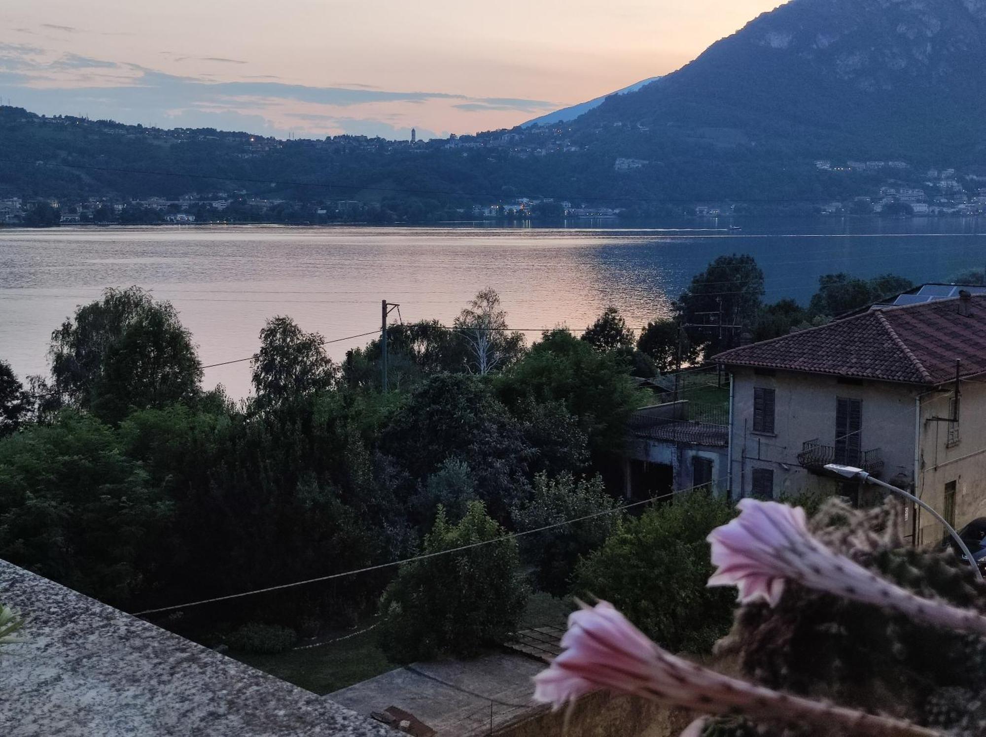 Terrazzo Sul Lago Lecco Exteriör bild