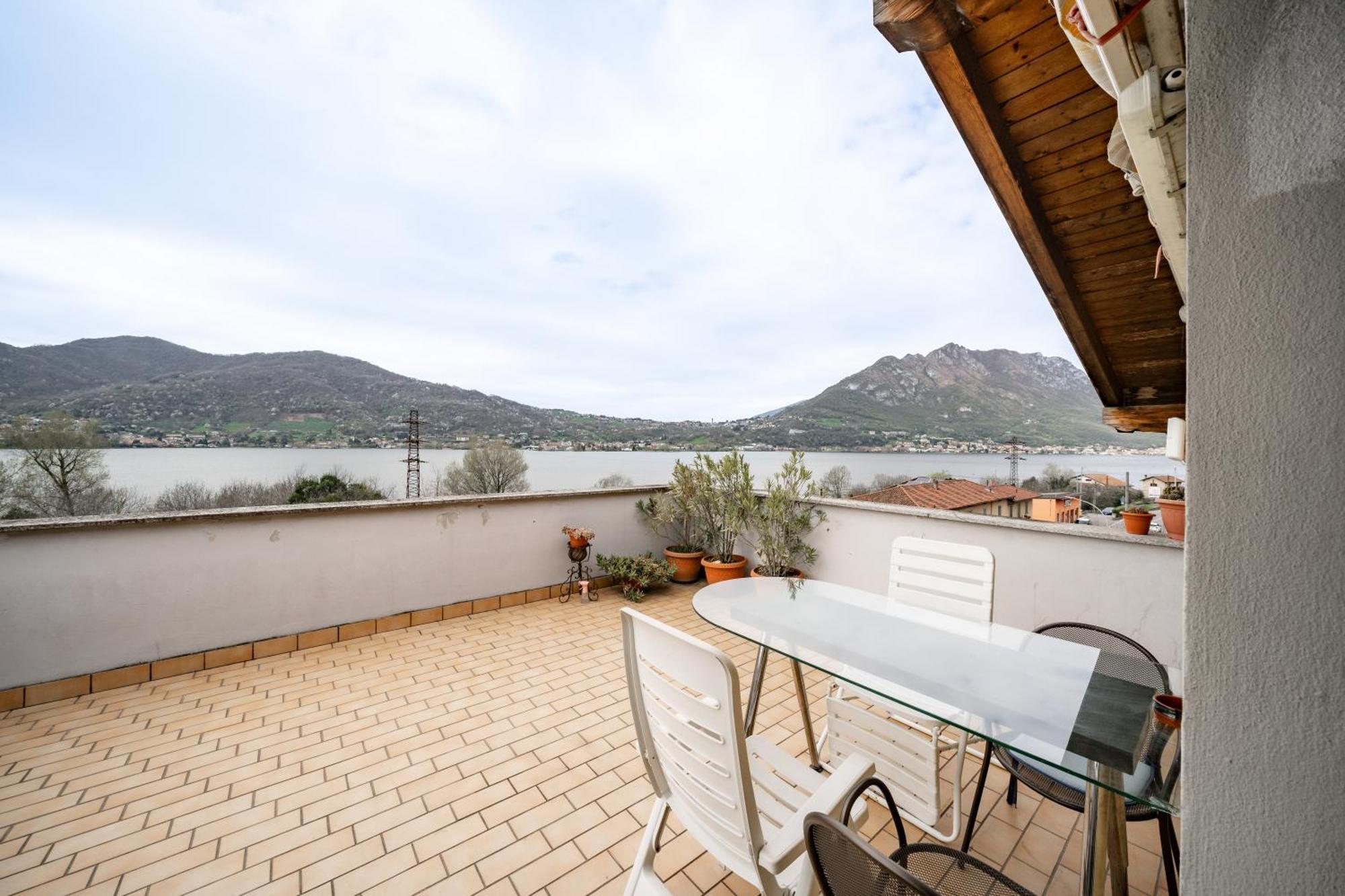 Terrazzo Sul Lago Lecco Exteriör bild